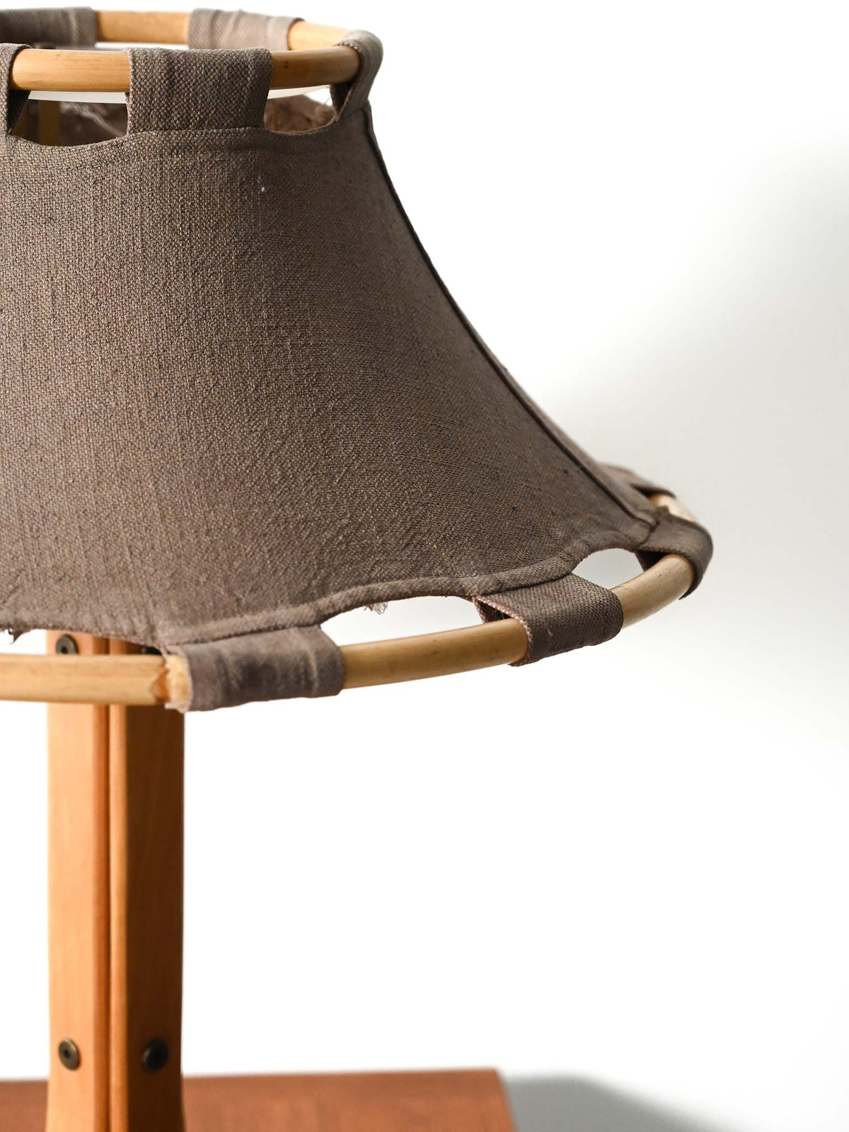 Lampada da tavolo “Anna” di Anna Ehrner 3