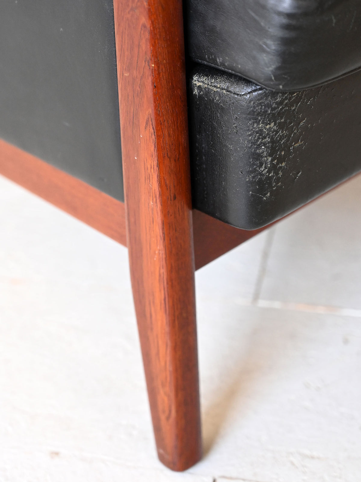 Poltrona vintage di Karl Erik Ekselius 8