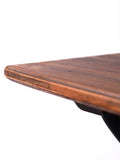 Tavolino scandinavo con gambe nere 6