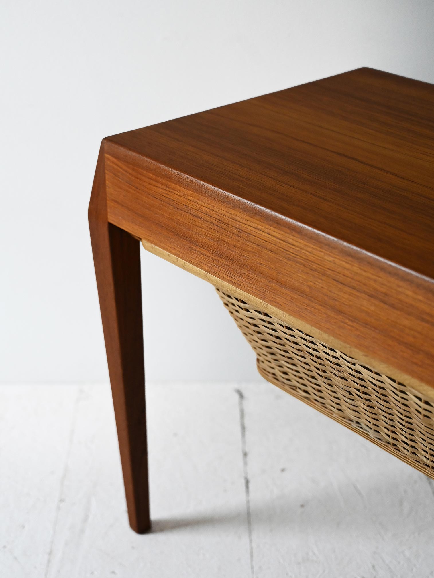 Tavolino vintage portalana di Severin Hansen 6