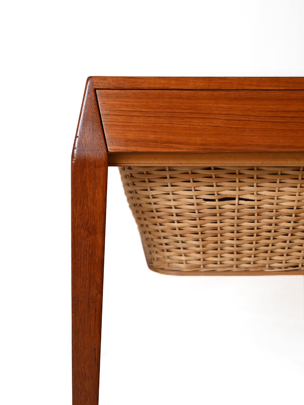 Tavolino vintage portalana di Severin Hansen 10
