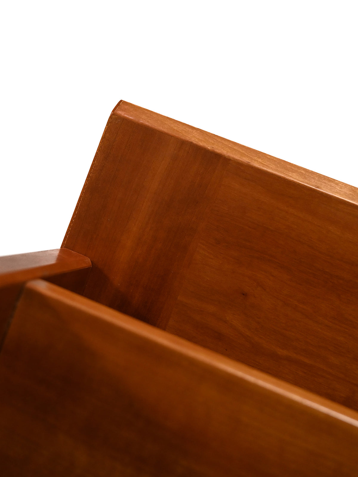 Libreria scandinava con sideboard e mensole a vista, anni 40/50 9
