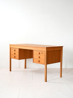 Scrivania danese vintage in teak chiaro 3