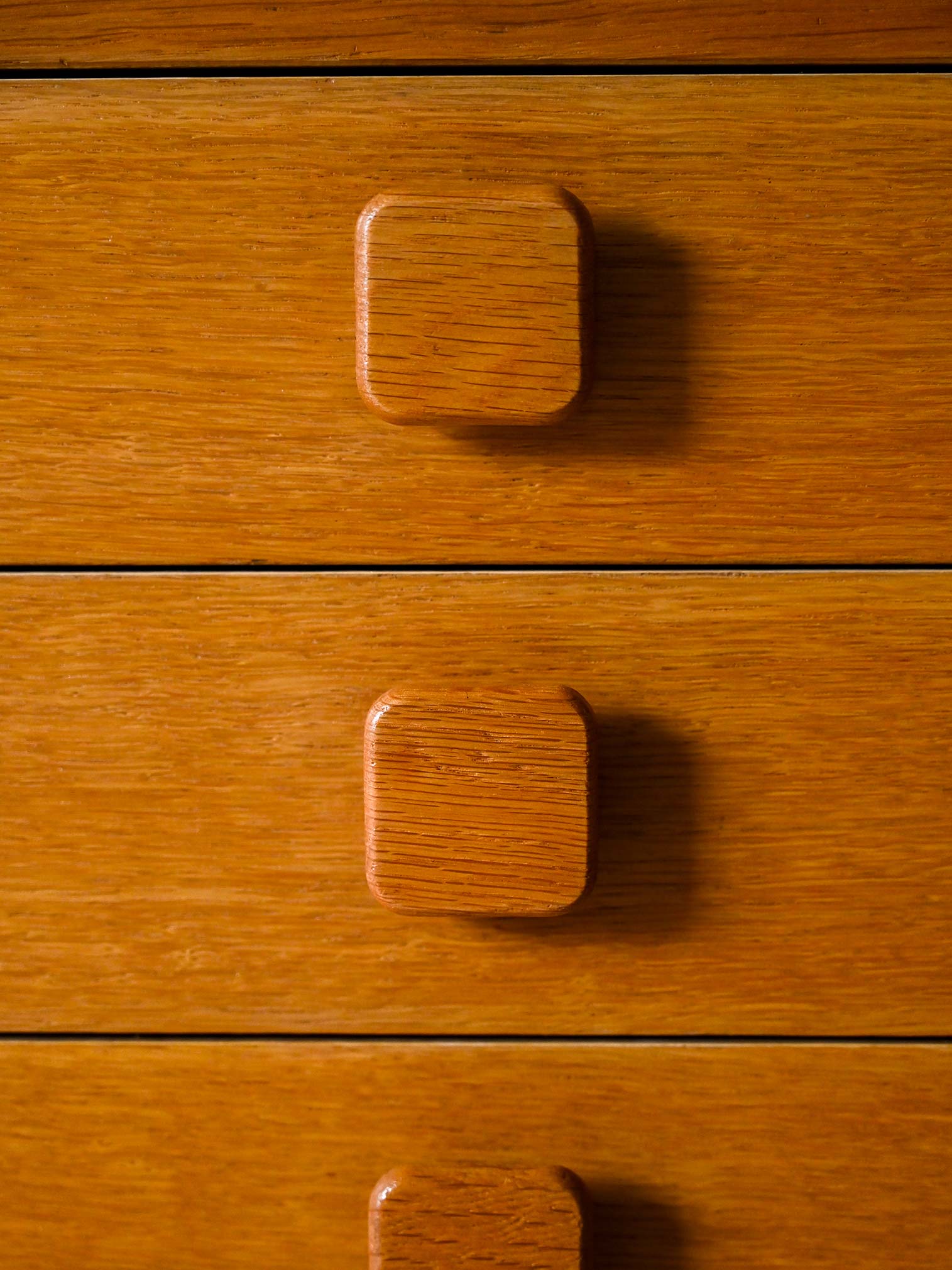 Scrivania danese vintage in teak chiaro 6