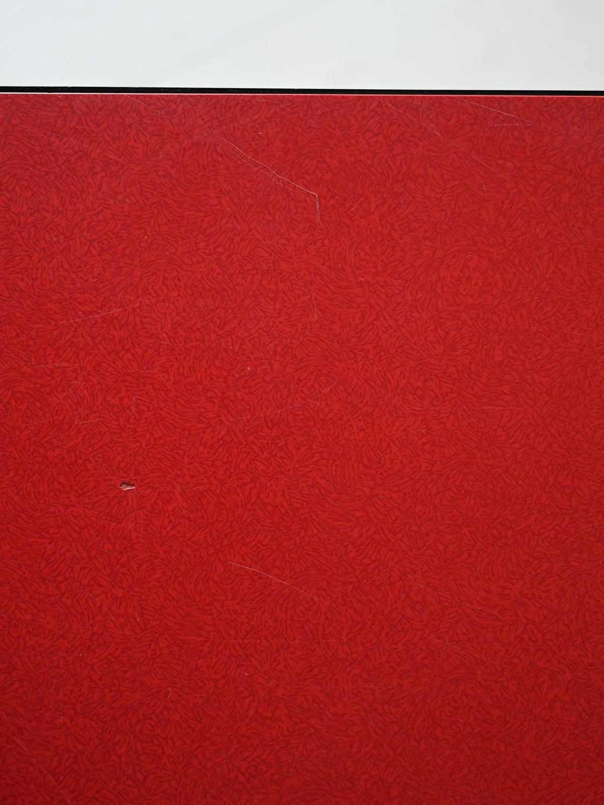 Tavolo da pranzo scandinavo anni '60 con top in formica rossa 6