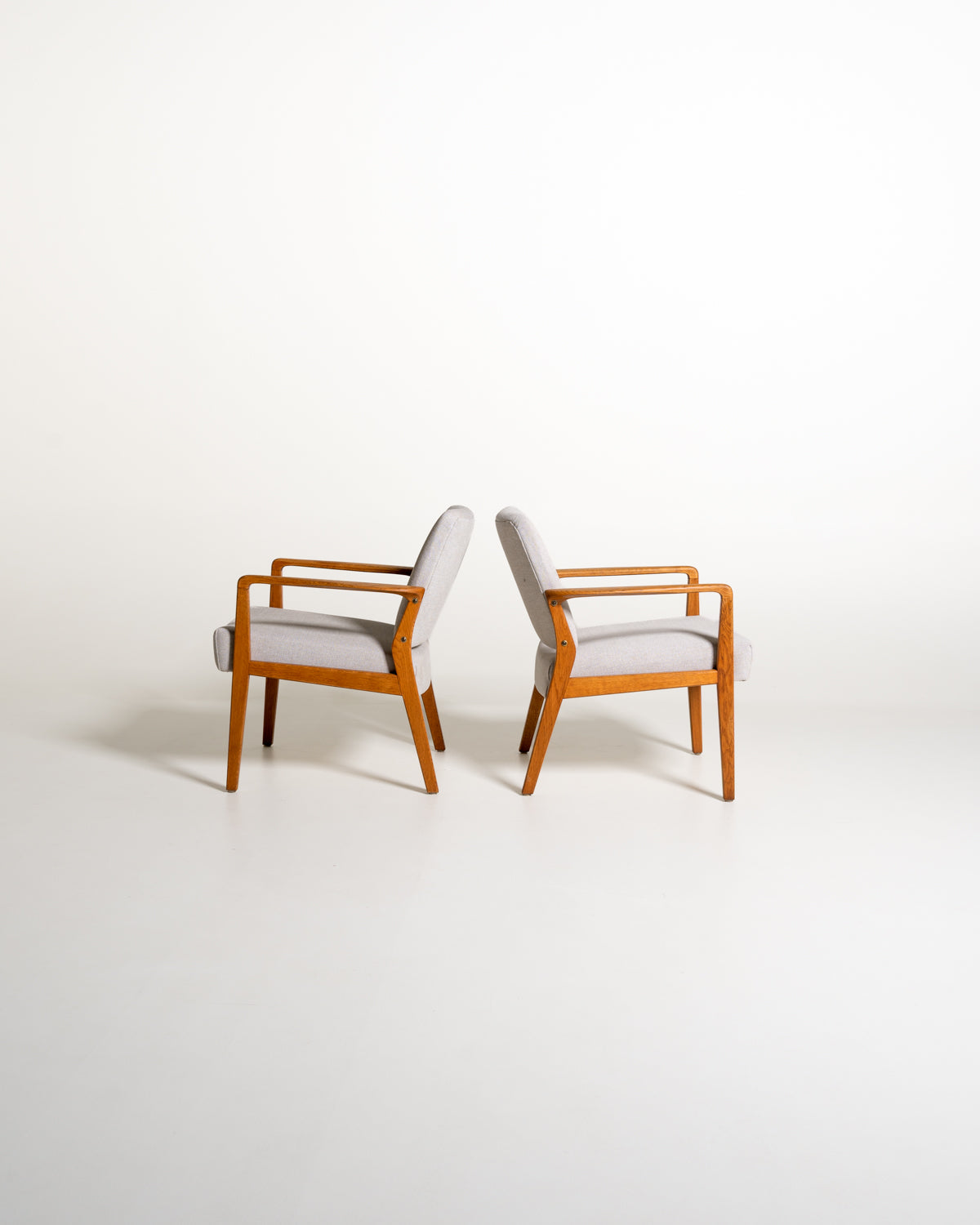 Coppia di poltrone scandinave in rovere, anni ’60