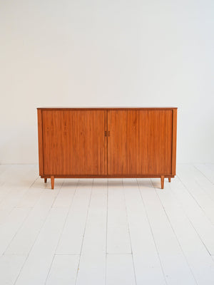 Highboard a serrandina in teak scandinavo anni ’60 1