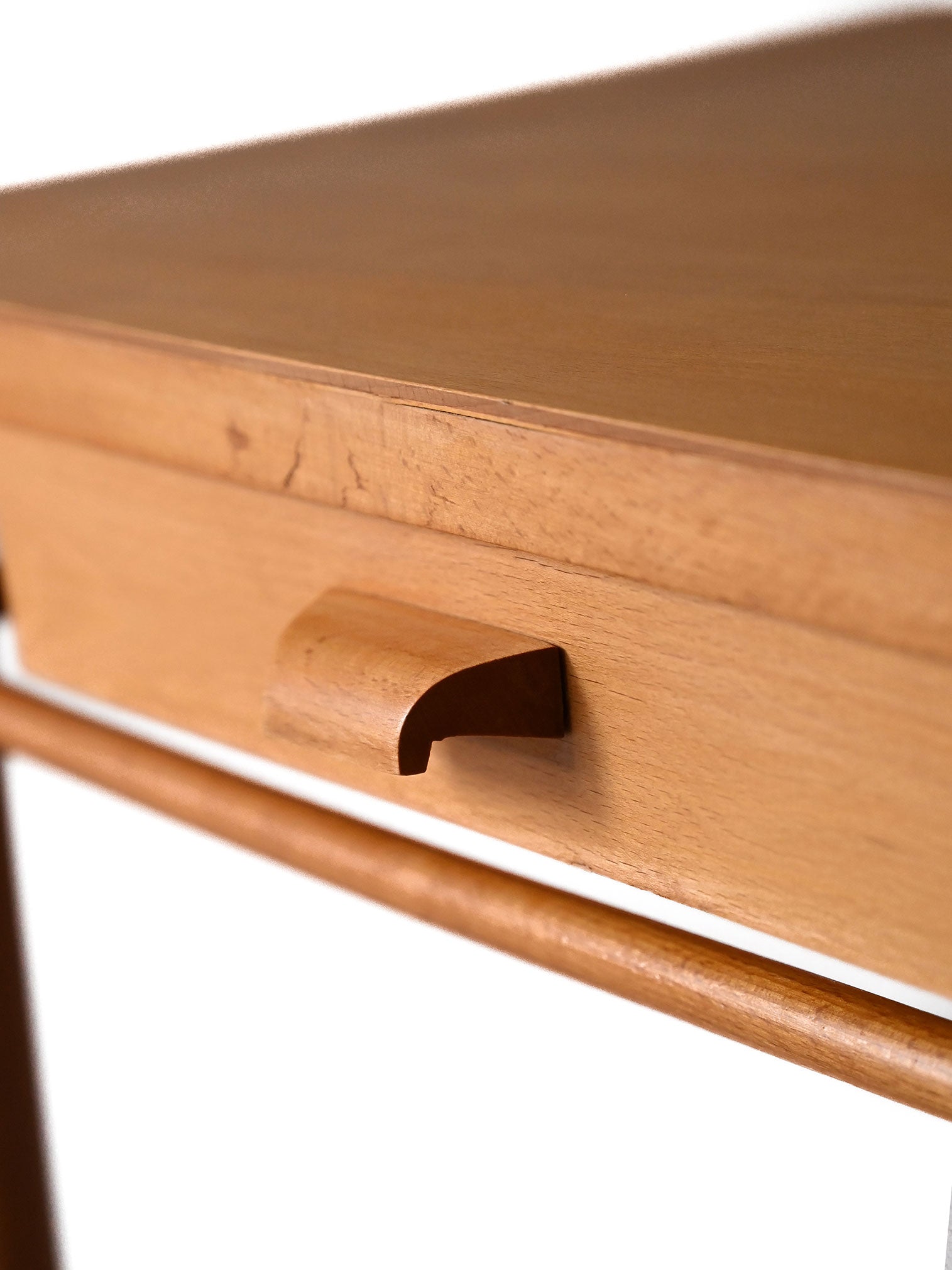 Comodino scandinavo anni ’60 in legno di faggio 6