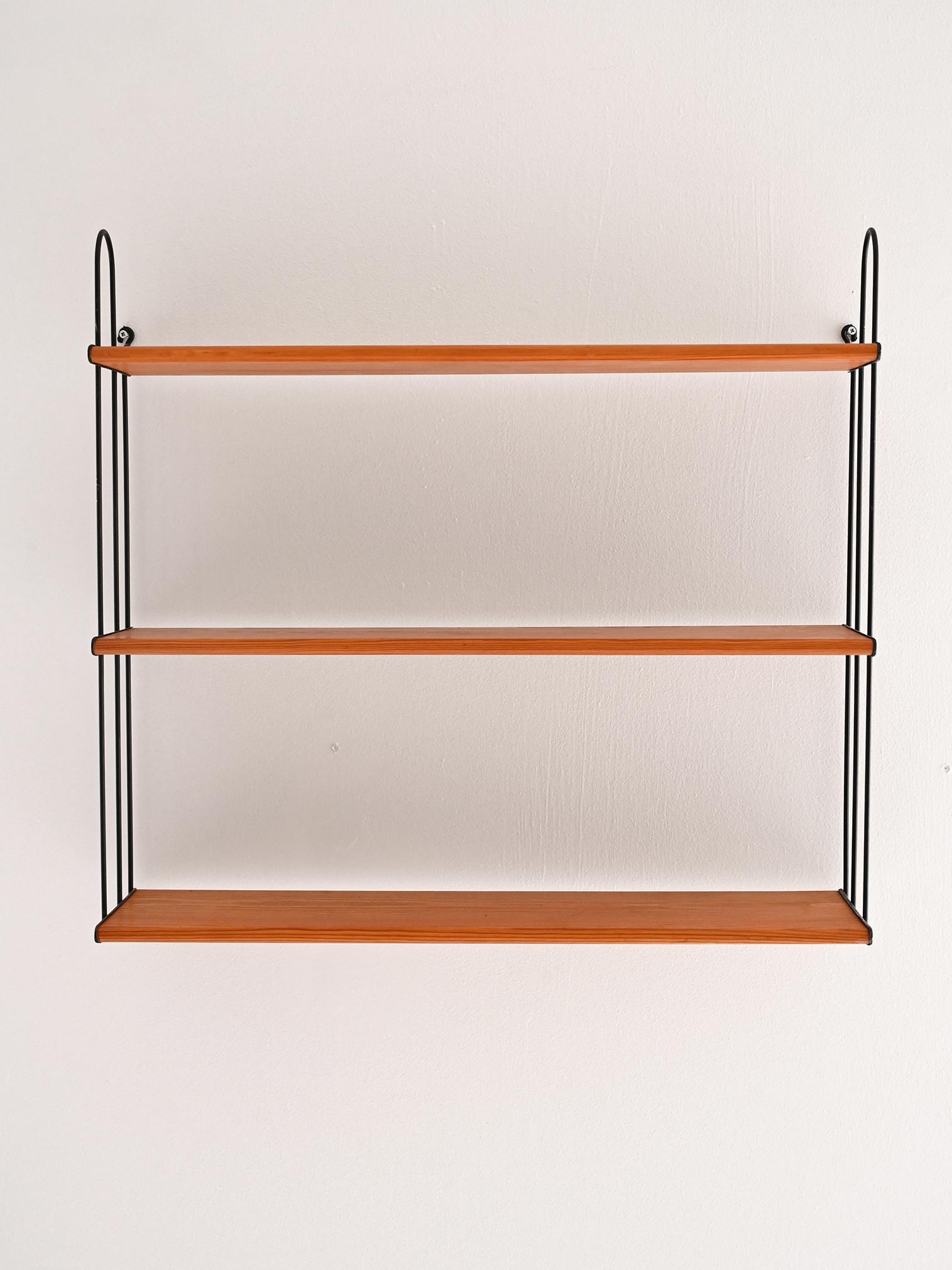 "Hylla" scandinava vintage anni 60 in rovere e ferro 1
