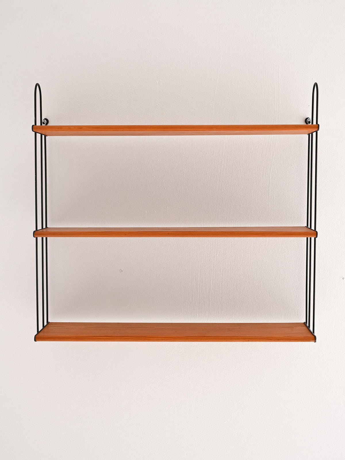"Hylla" scandinava vintage anni 60 in rovere e ferro 1