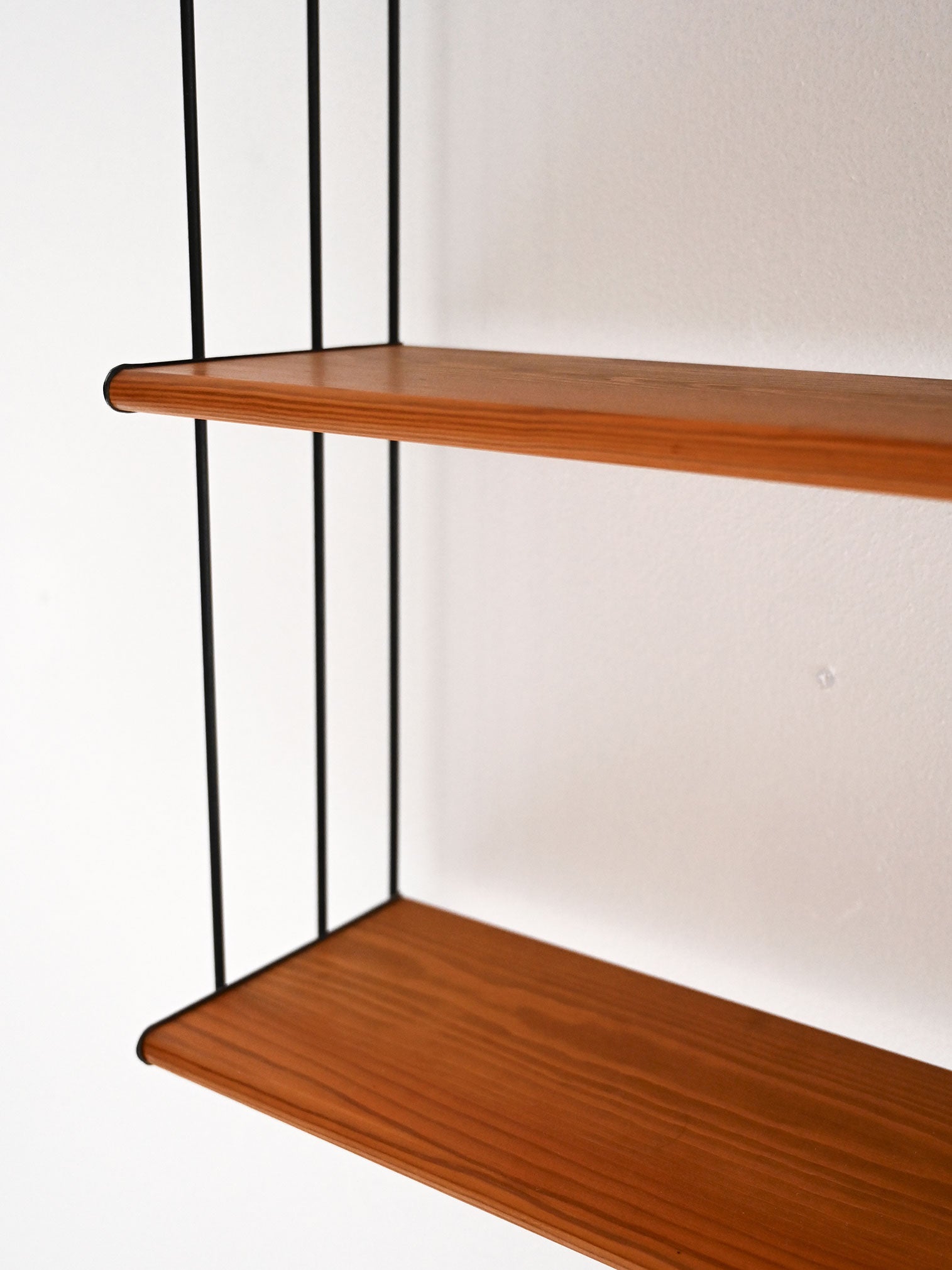 "Hylla" scandinava vintage anni 60 in rovere e ferro 4