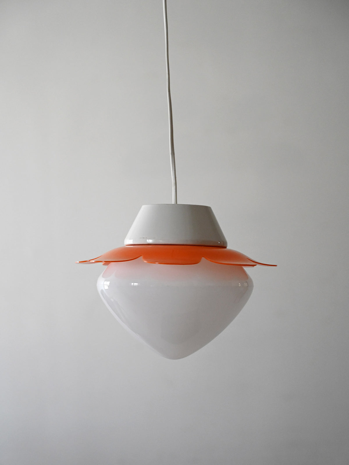 Lampada a sospensione vintage anni ’60 2