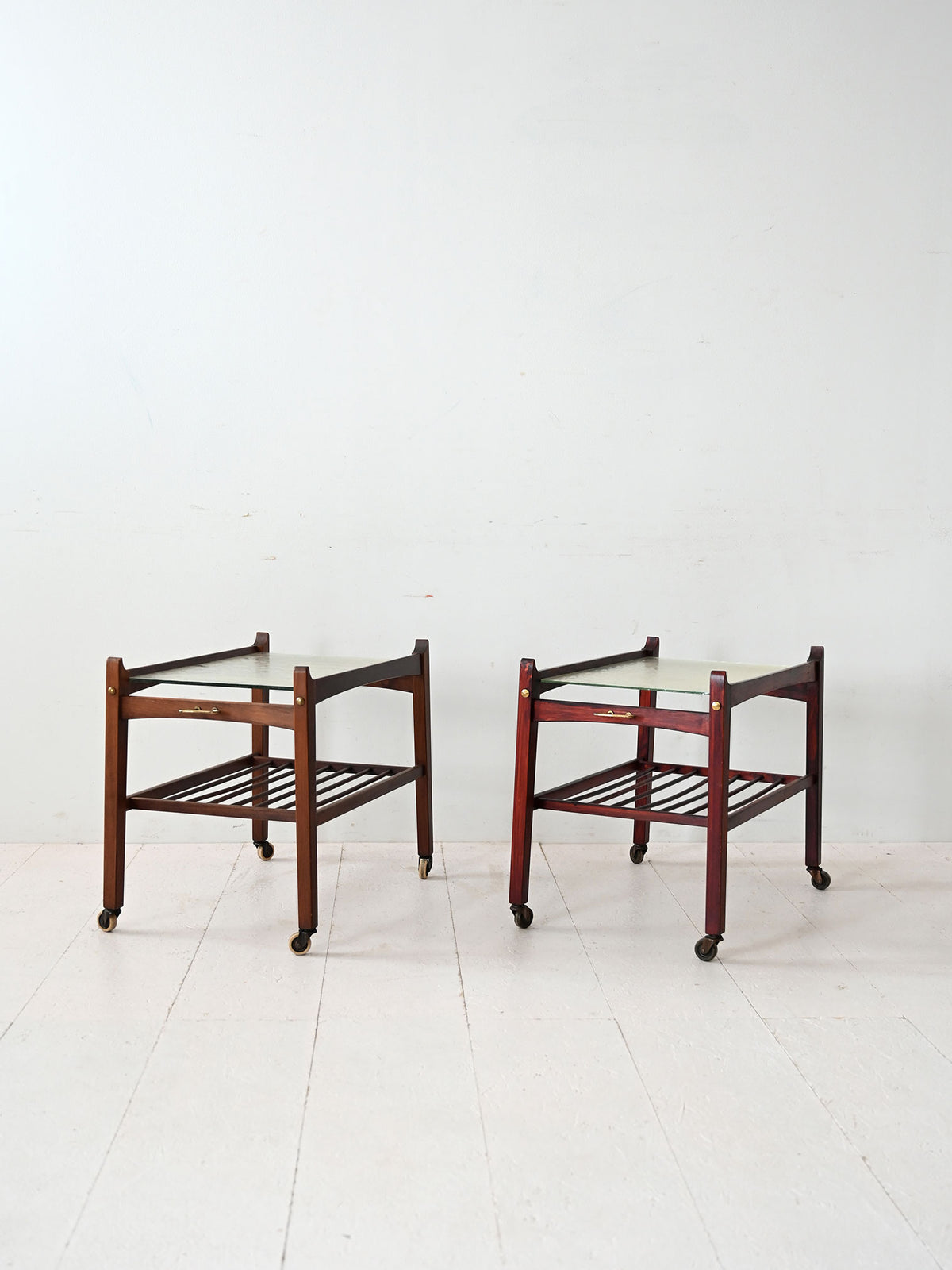 Coppia tavolini scandinavi anni ’40 in mogano 3