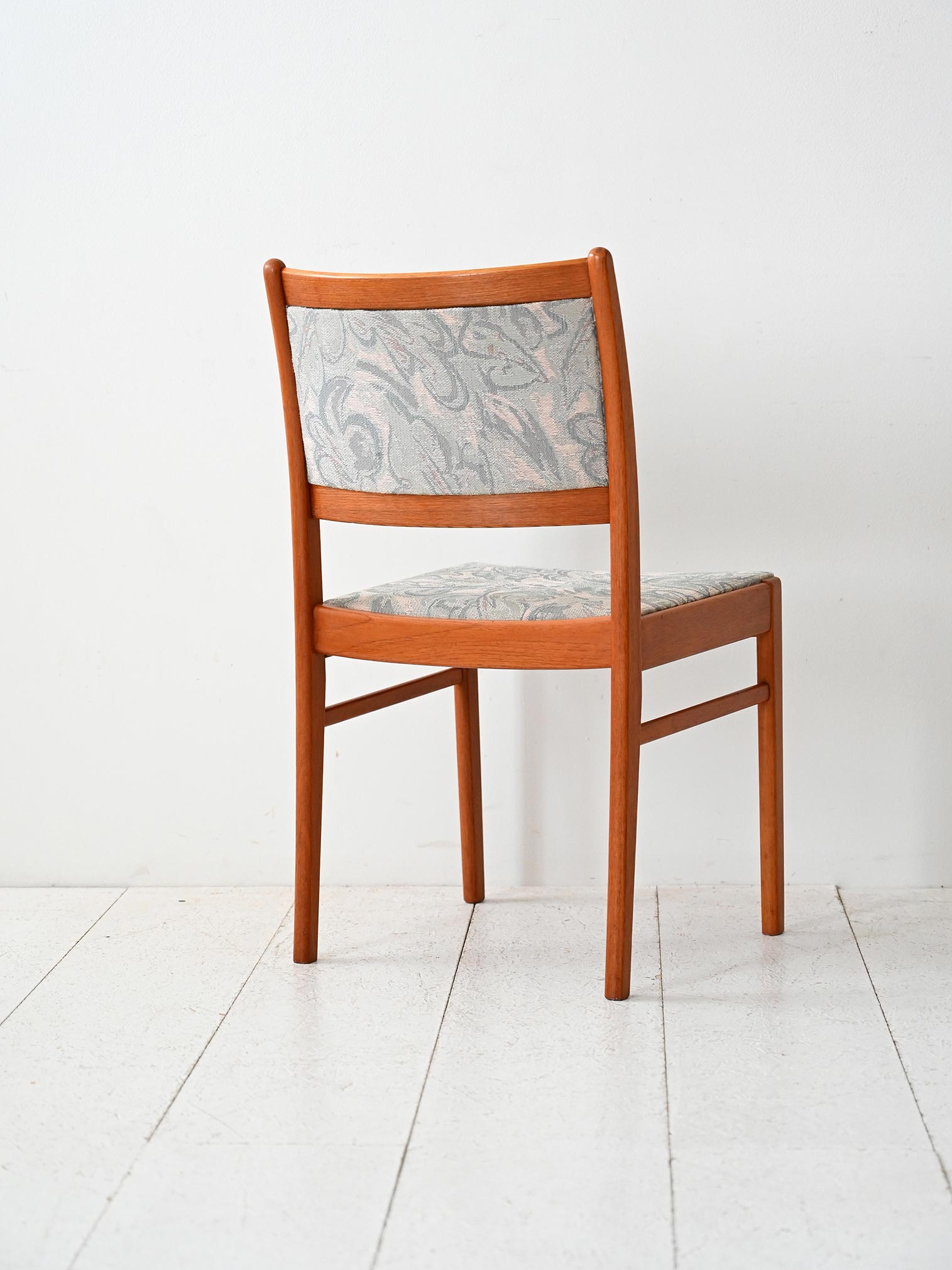 Set 4 sedie scandinave anni 60 in teak con tappezzeria originale 3