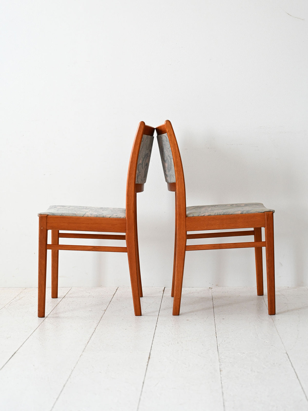 Set 4 sedie scandinave anni 60 in teak con tappezzeria originale 4