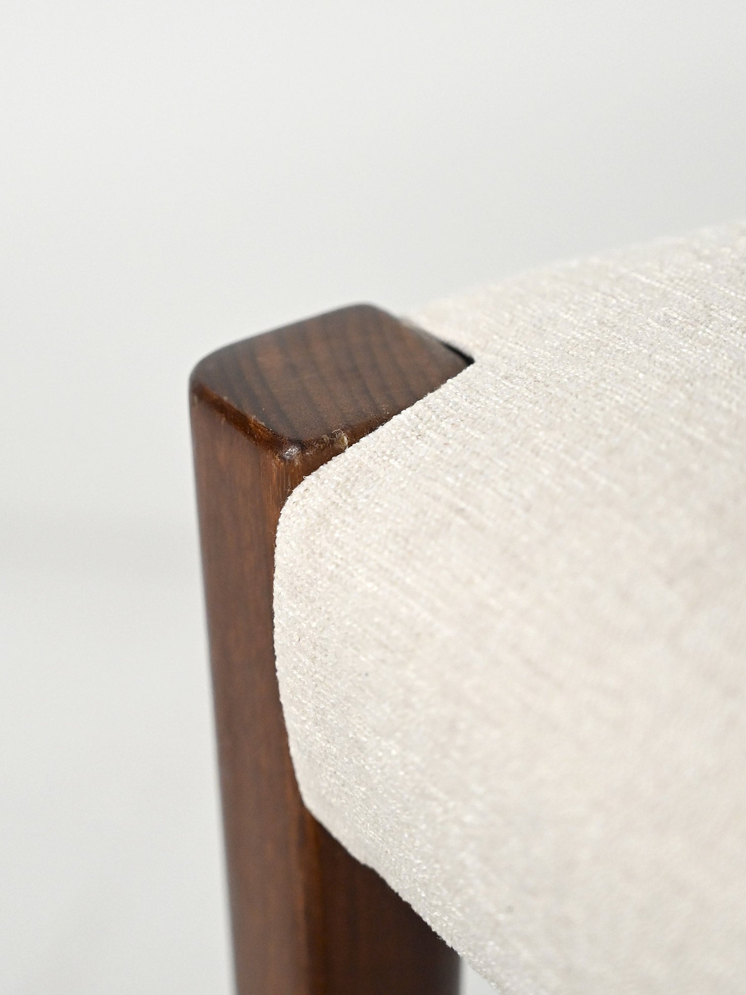 Set di sei sedie scandinave in teak anni ’60 8