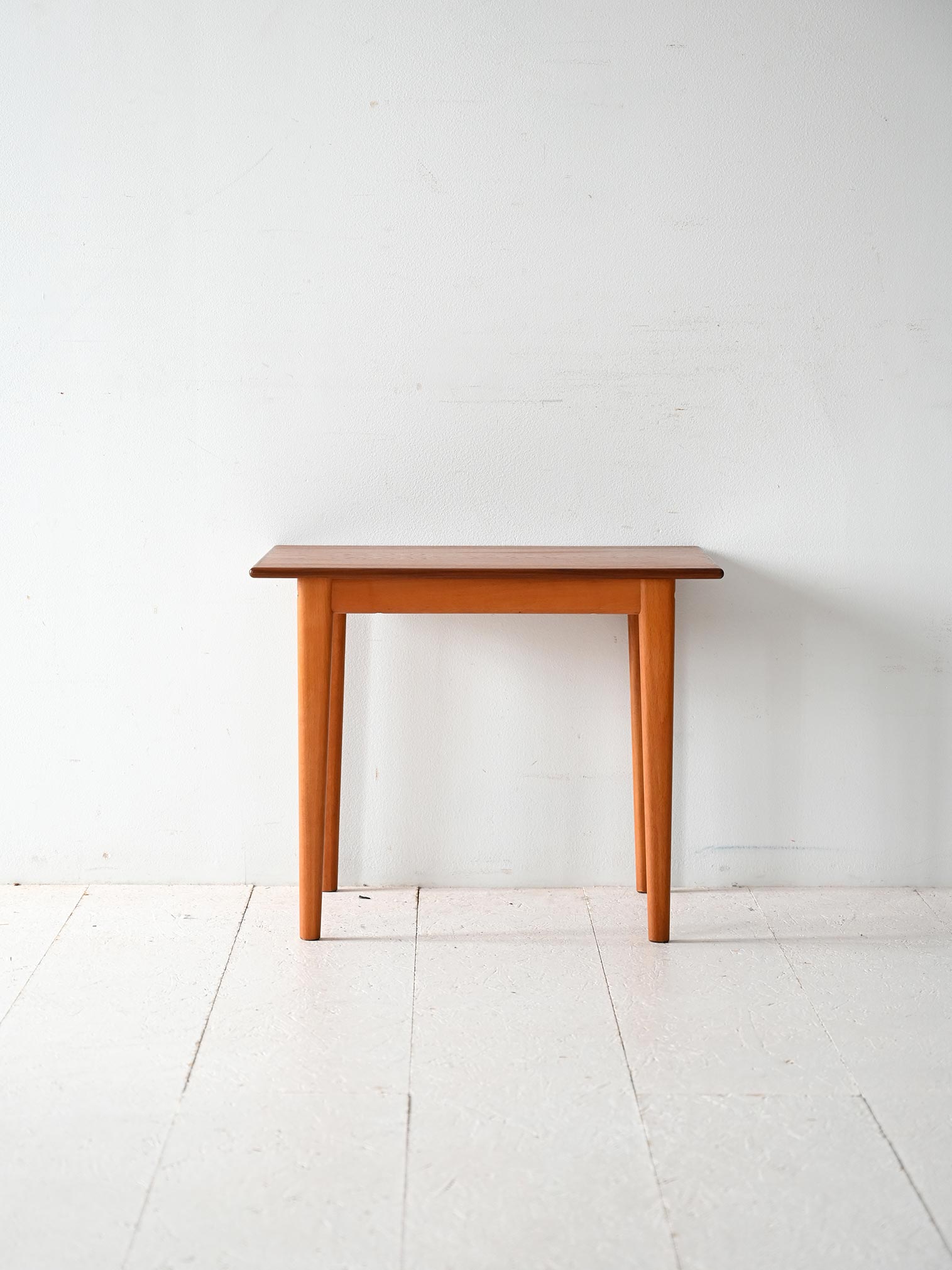 Tavolino vintage scandinavo Vistaholm in teak 1