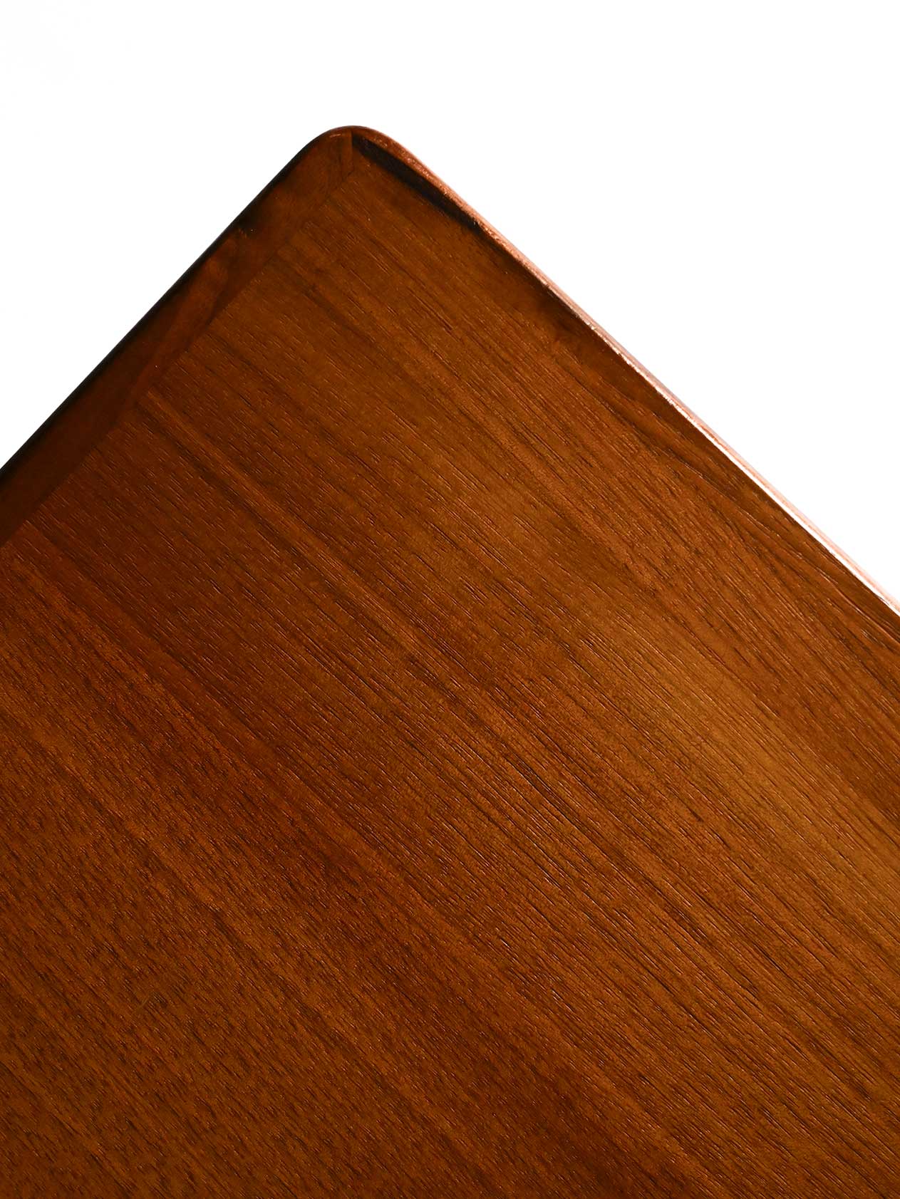 Tavolino da caffè scandinavo vintage in teak con bordo intagliato 5