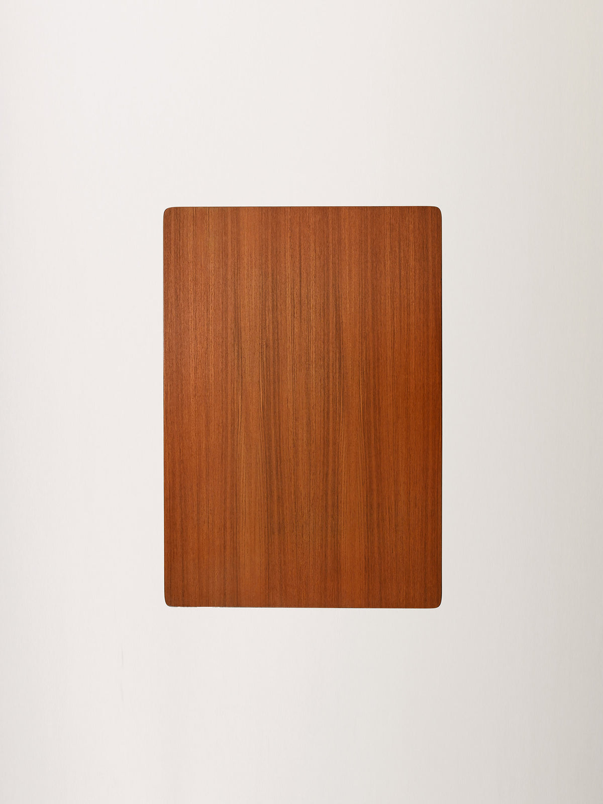 Coffee table scandinavo con mensola in ottone 7
