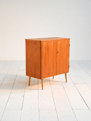 Cabinet vintage nord europea in teak, anni ’50–’60 1
