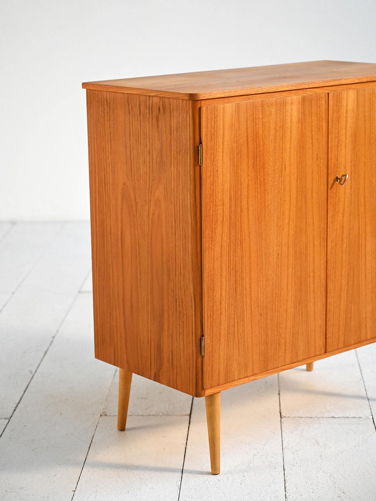 Cabinet vintage nord europea in teak, anni ’50–’60 2