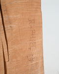 Tavolino "Chopping Block with Axe" di Raphael Springmann