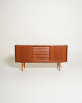Sideboard scandinavo in teak con cassetti a tegola, anni '60