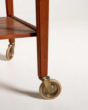 Carrello in teak di Yngvar Sandström per Seffle