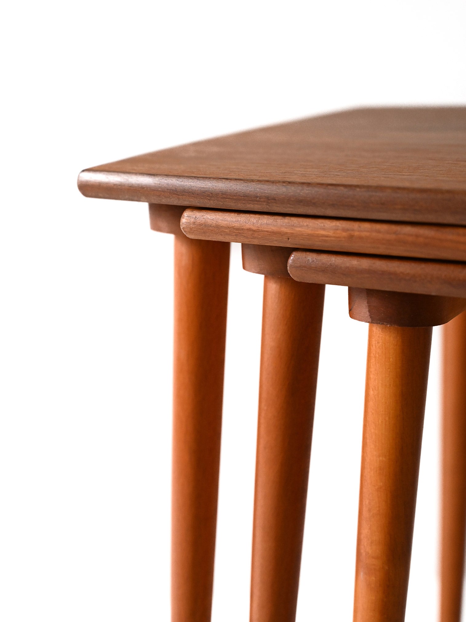 Coffee table scandinavi con incastro a scorrimento 7