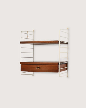 Scaffale a muro con cassetto prodotto da BFB-hyllan per String Design, anni ’50
