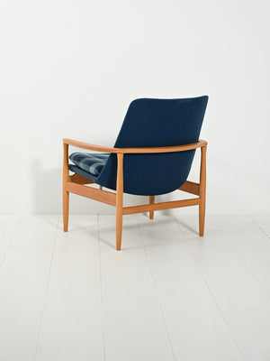Poltrona scandinava in rovere e lana blu 3