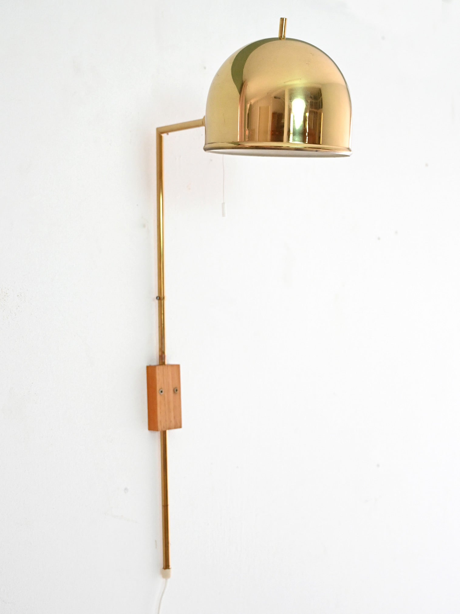 Lampada da parete V-75 di Eje Ahlgren 3