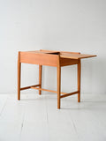 Coffee table scandinavo vintage in olmo con vano contenitore 2