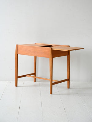 Coffee table scandinavo vintage in olmo con vano contenitore 2