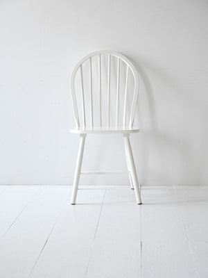 Set di 4 sedie scandinave bianche 2
