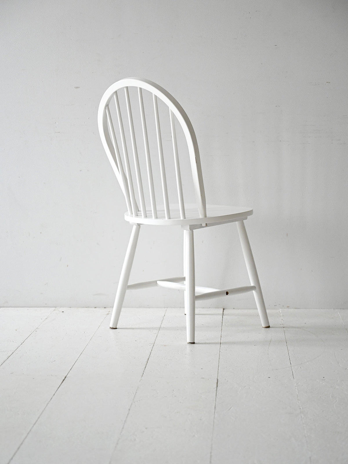 Sedia scandinava bianca 2