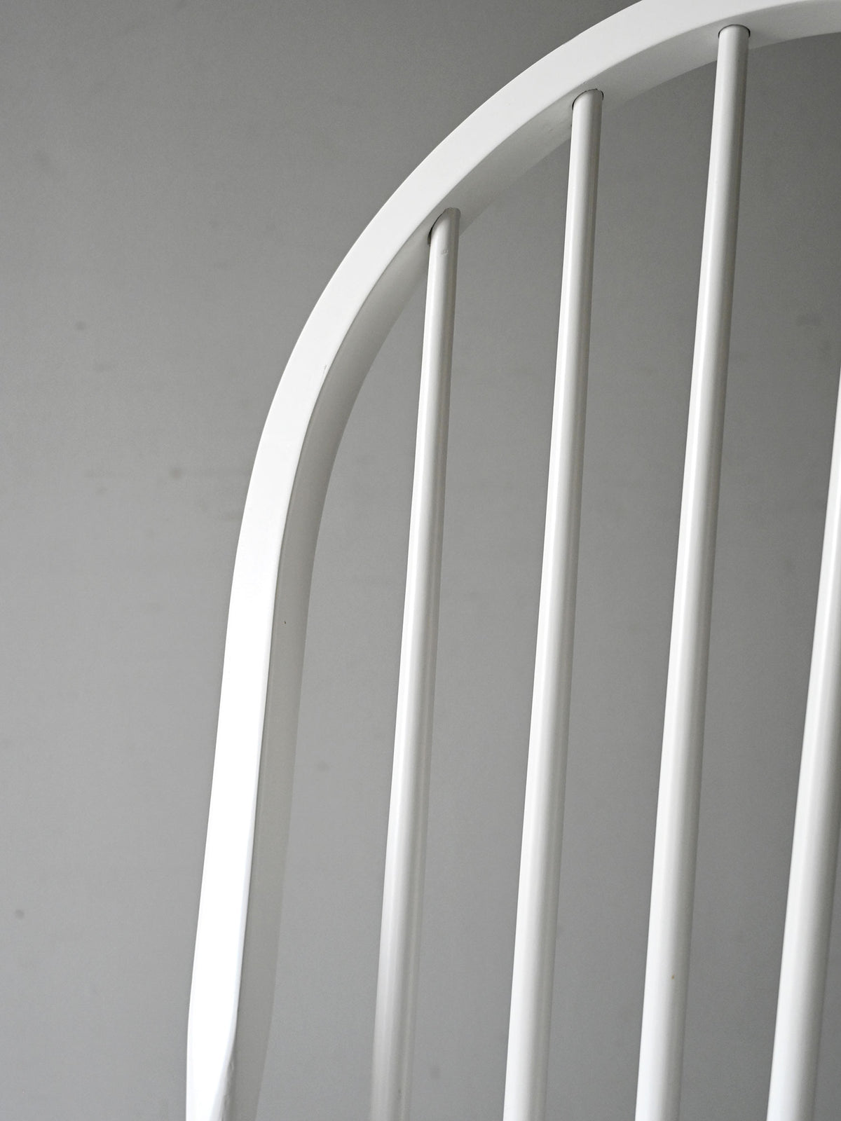 Sedia scandinava bianca 3