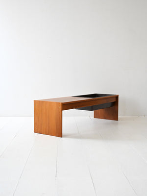 Coffee table scandinavo vintage anni 60 in teak con portafiori 2