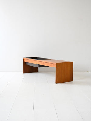 Coffee table scandinavo vintage anni 60 in teak con portafiori 3
