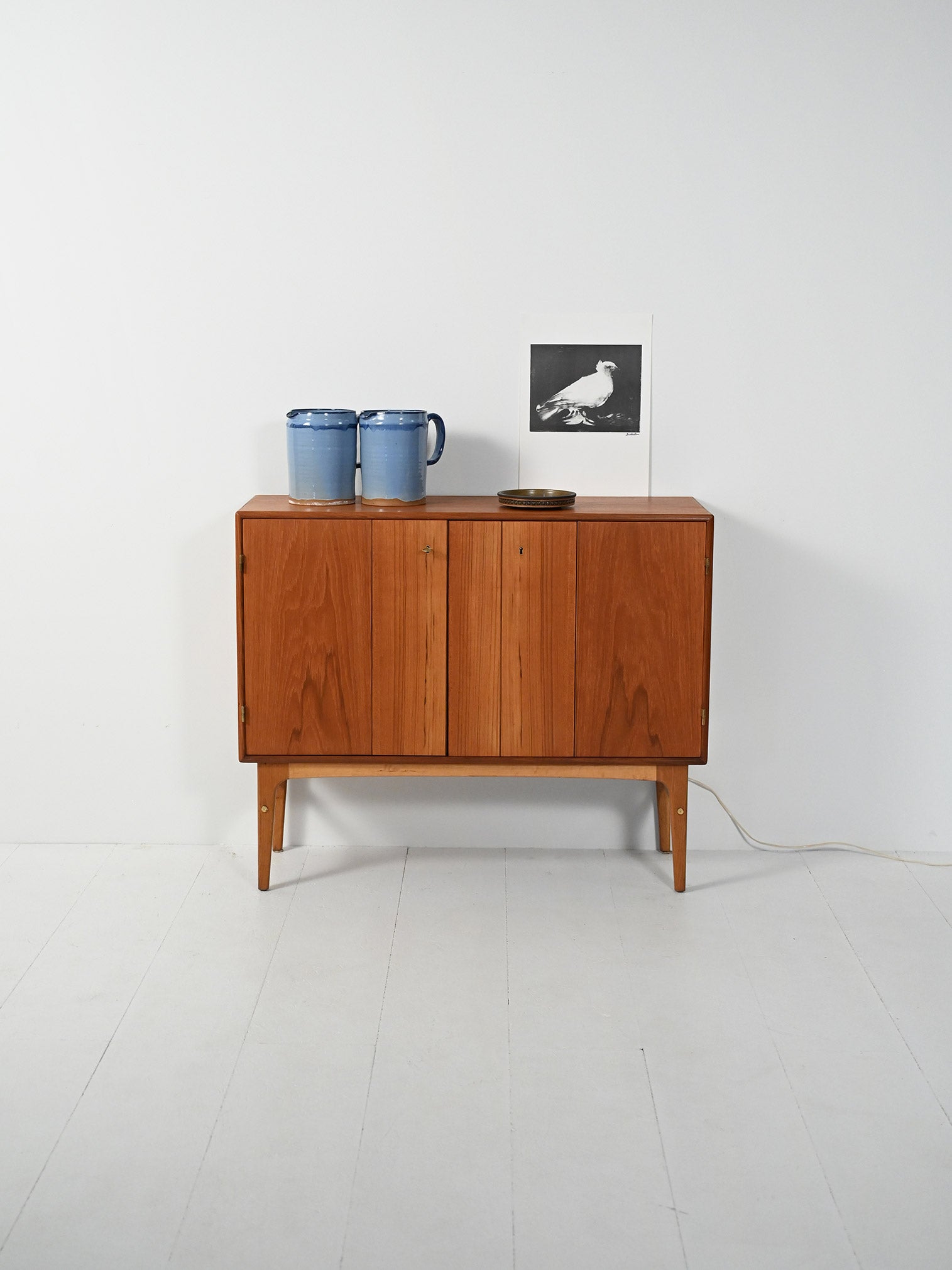 Mobile bar scandinavo anni ’50 in teak