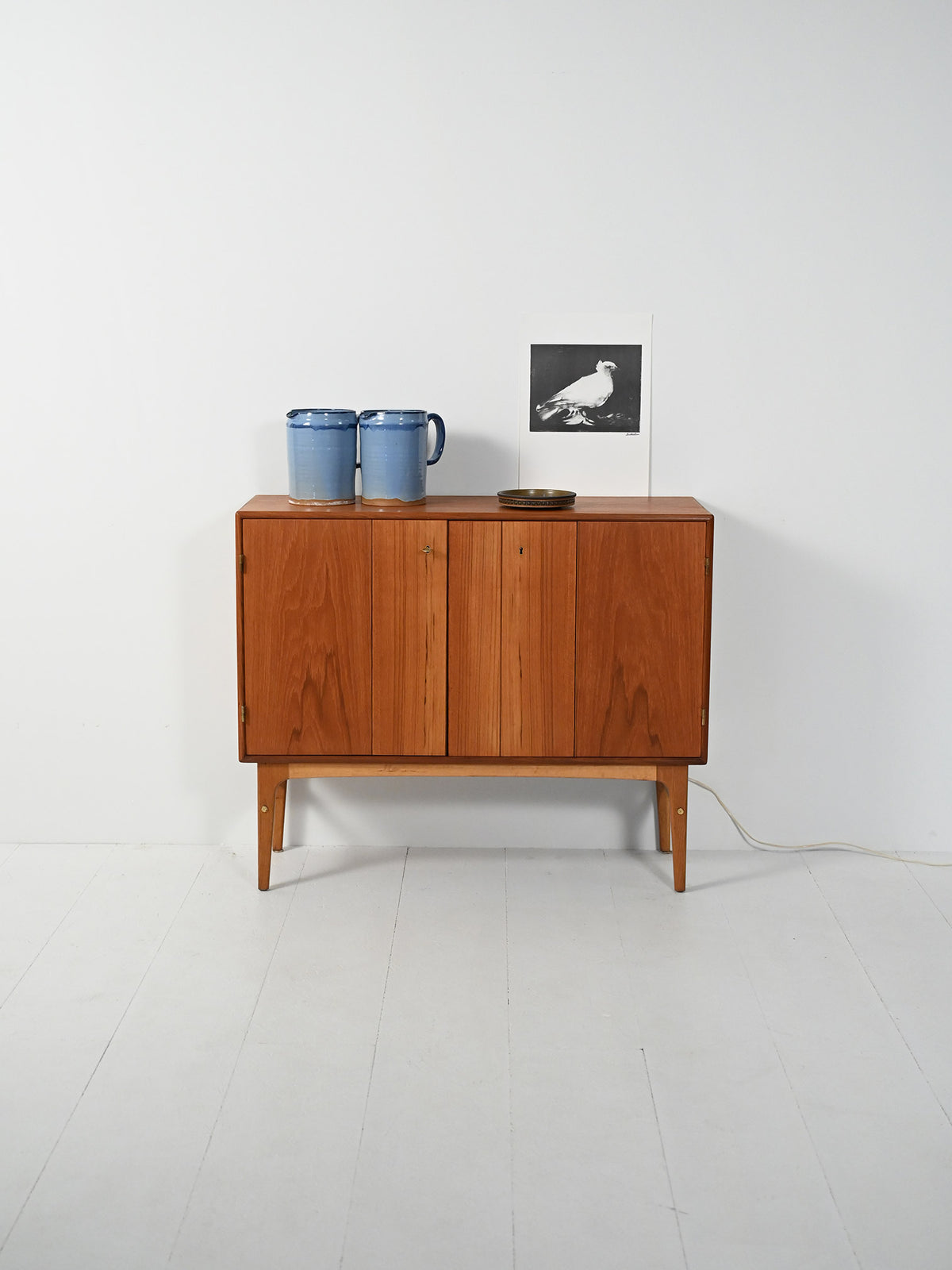 Mobile bar scandinavo anni ’50 in teak