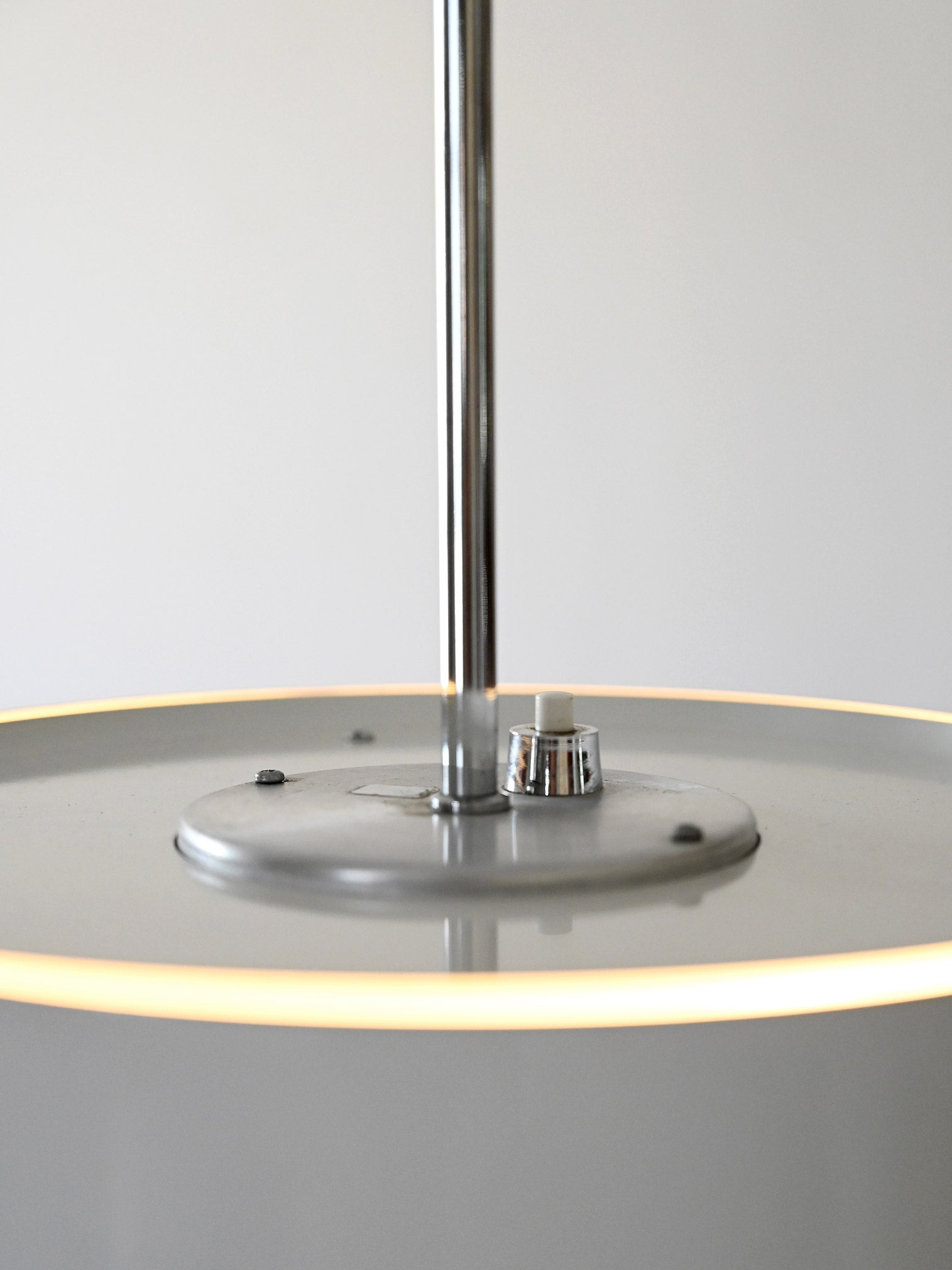 Lampada da soffitto Bumling bianca di Anders Pehrson 2