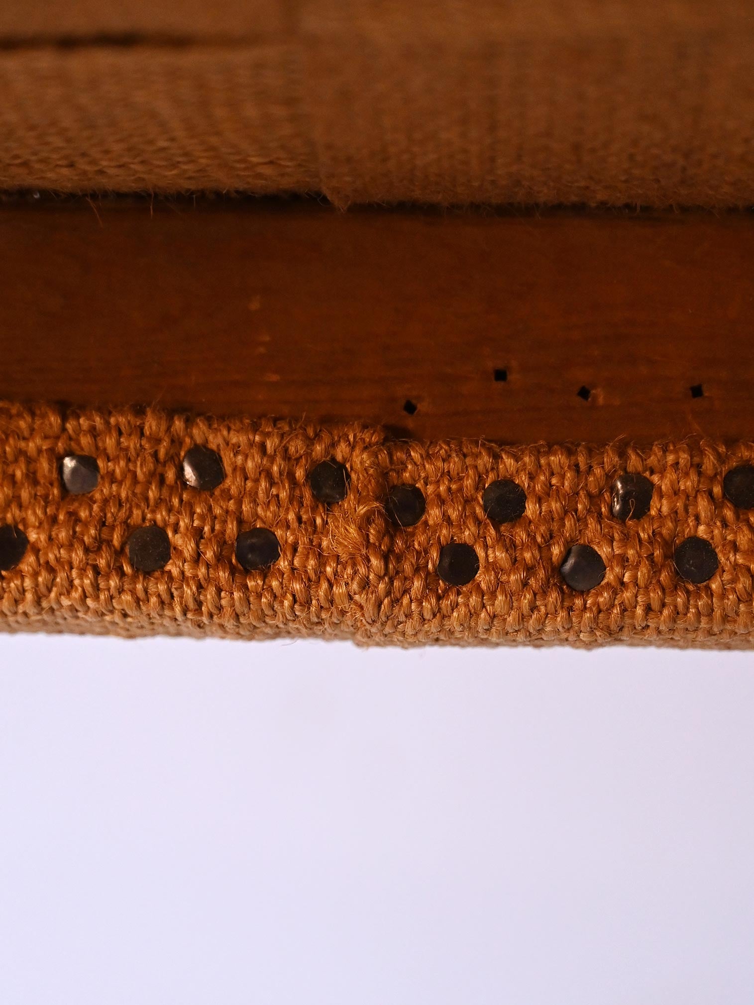 Coppia di sgabelli scandinavi vintage con seduta intrecciata 5