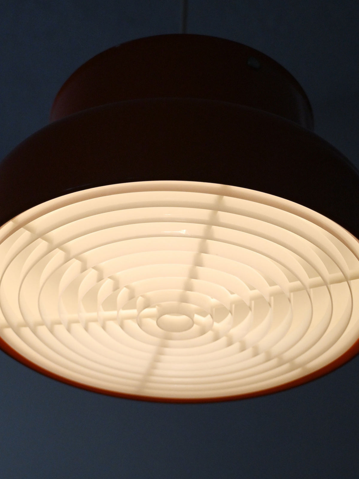 Coppia di lampade a sospensione “Bumling” arancio di Anders Pehrson 4