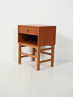 Comodino scandinavo cubico in teak anni Sessanta 3