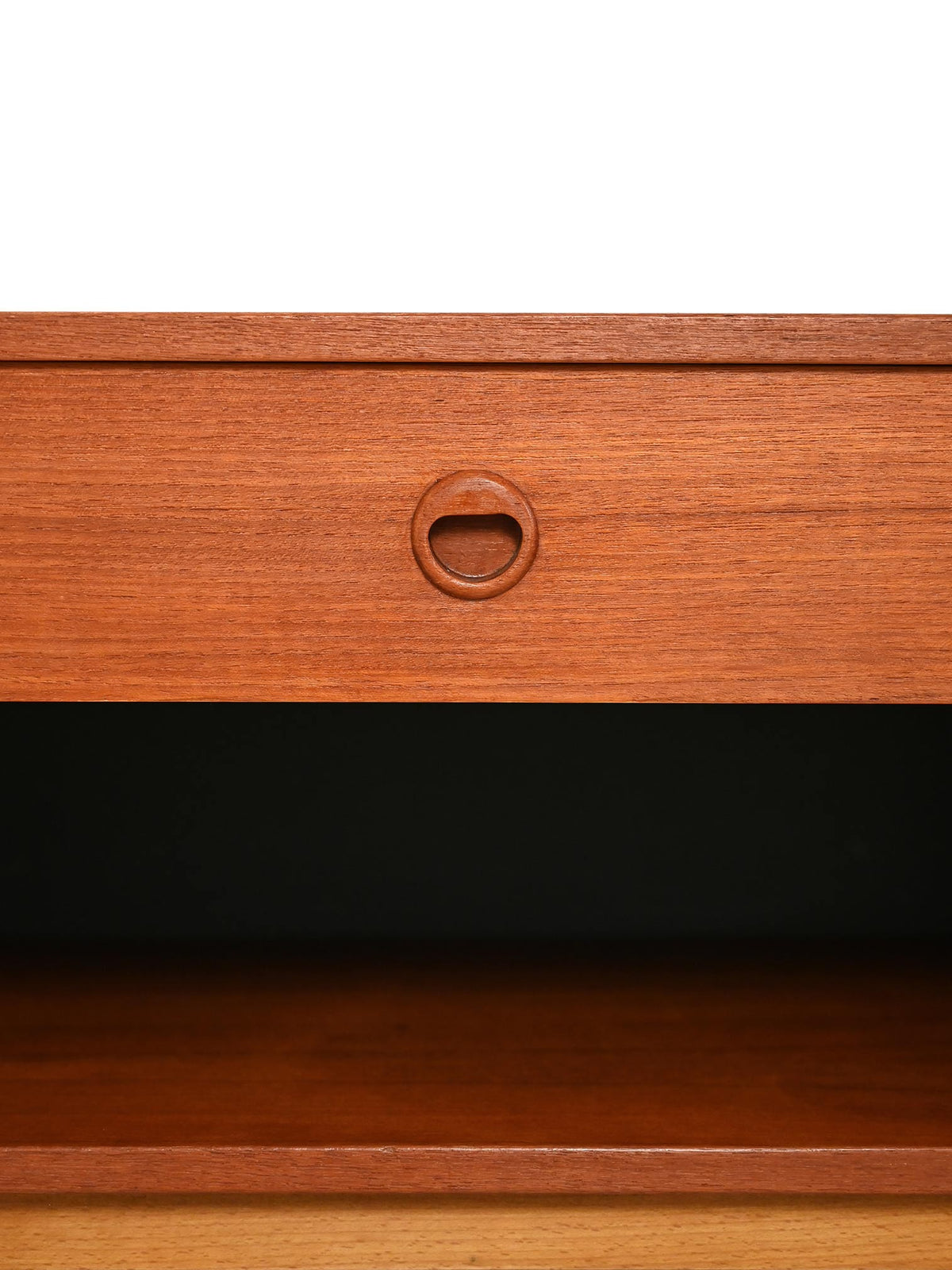 Comodino scandinavo cubico in teak anni Sessanta 4