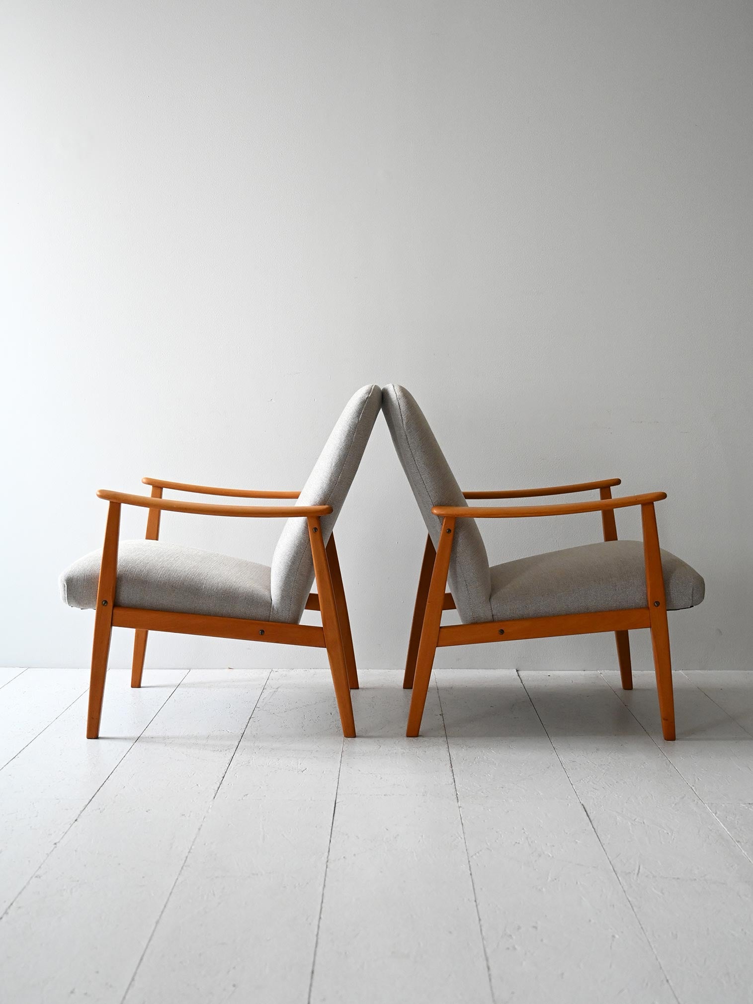 Coppia poltrone scandinave mid-century in rovere