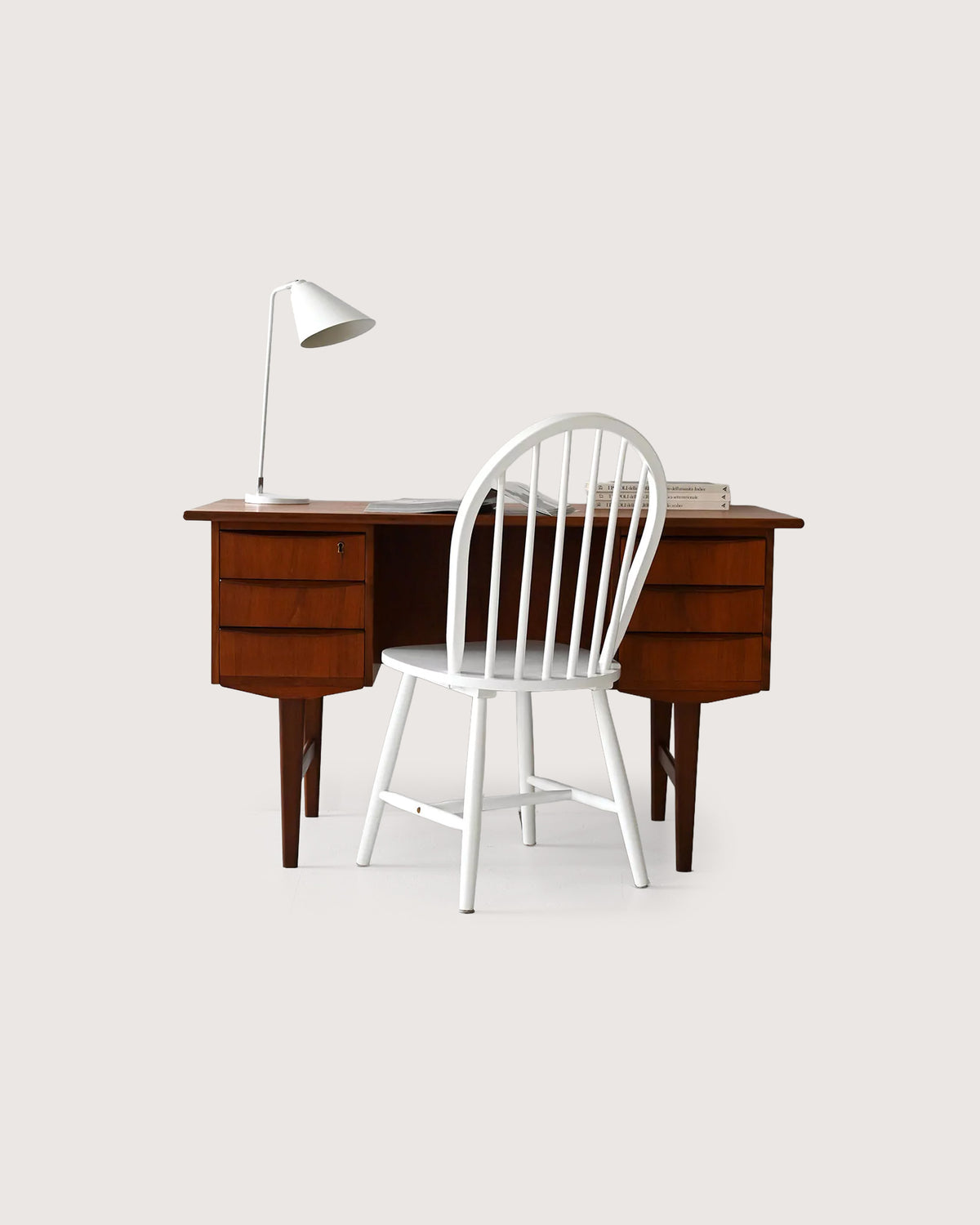 Scrivania danese freestanding anni 50/60