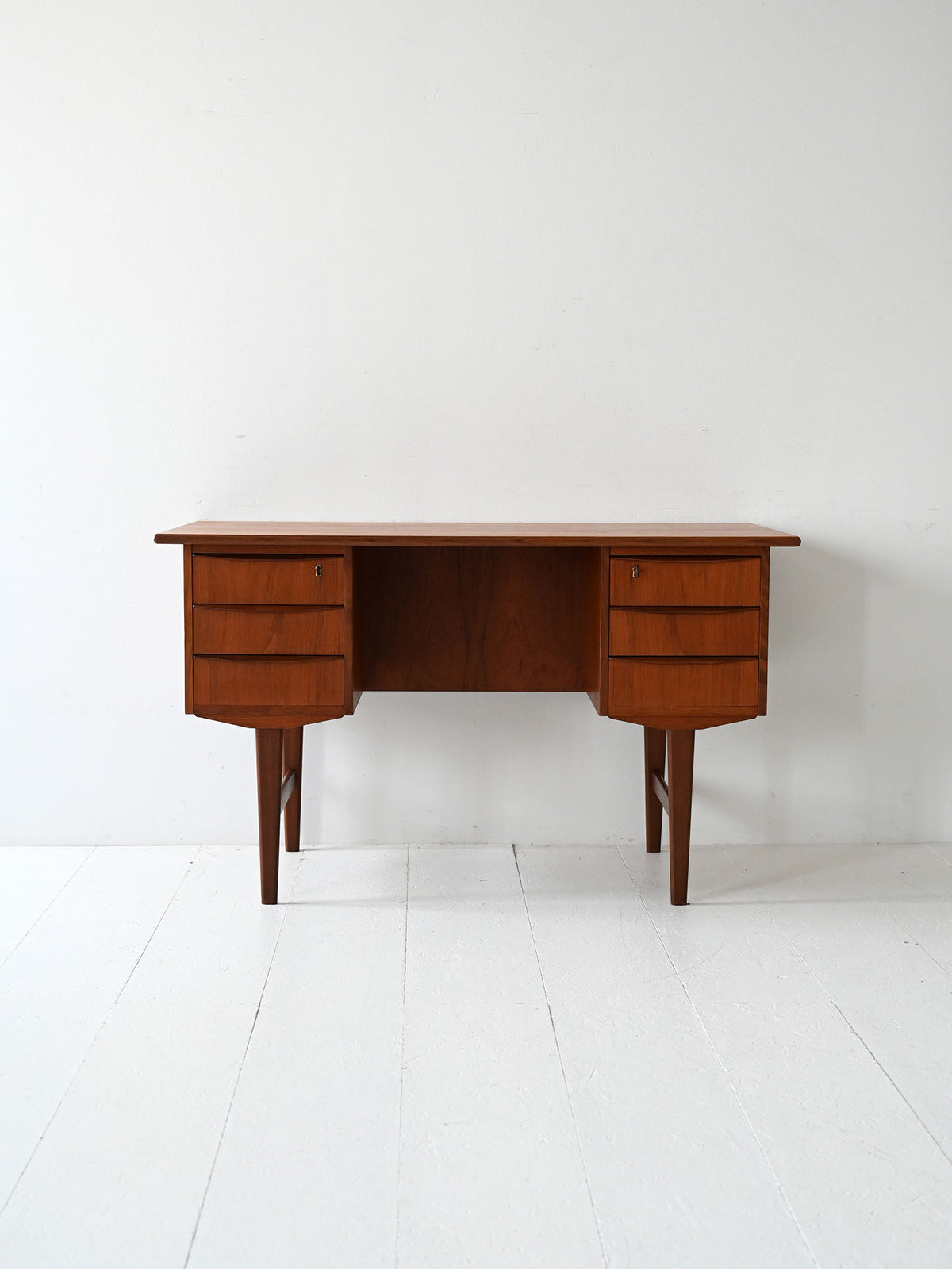 Scrivania danese freestanding anni 50/60 1