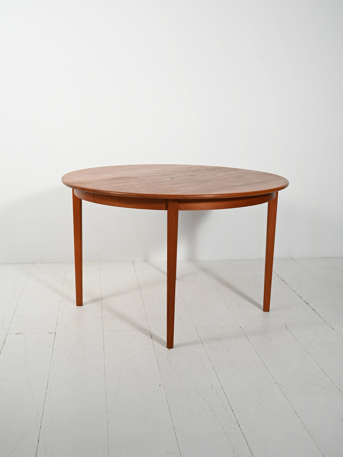 Tavolo rotondo allungabile in teak di Svante Skogh 2